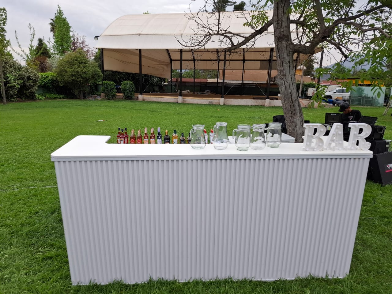 Arriendo Barra Bar Eventos.jpeg